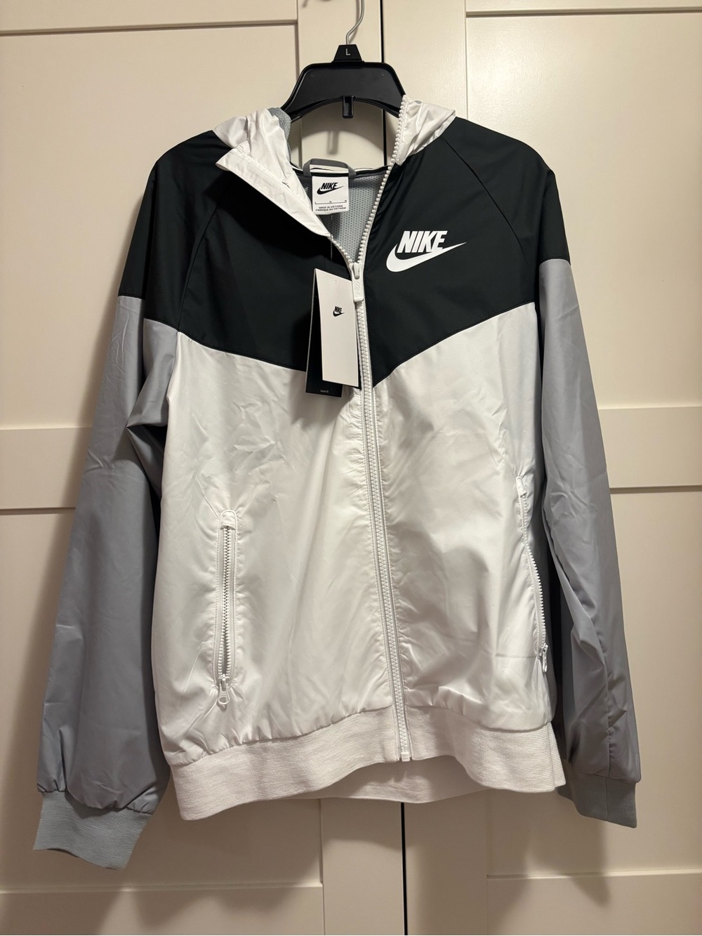Nike Kids Black, White & Light Gray Colorblock Hooded windbreaker Jacket